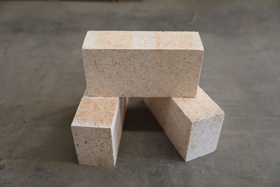 Beli 1700 derajat 90 AL2O3 Corundum Mullite Brick Untuk Industri Besi dan Baja online manufacture